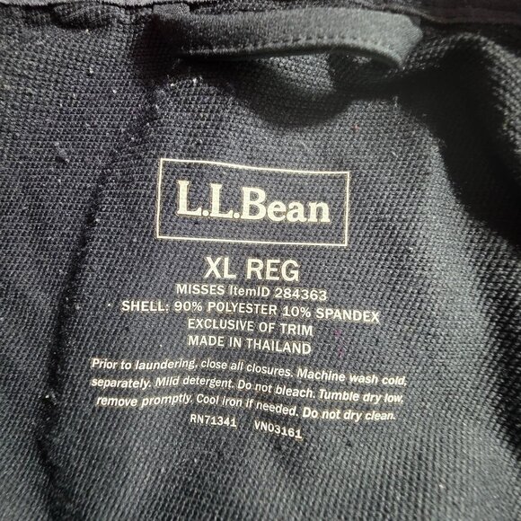L.L.Bean Womens XL Black Hooded Jacket Polyester Spandex Lightweight Zip Closure - Picture 2 of 7